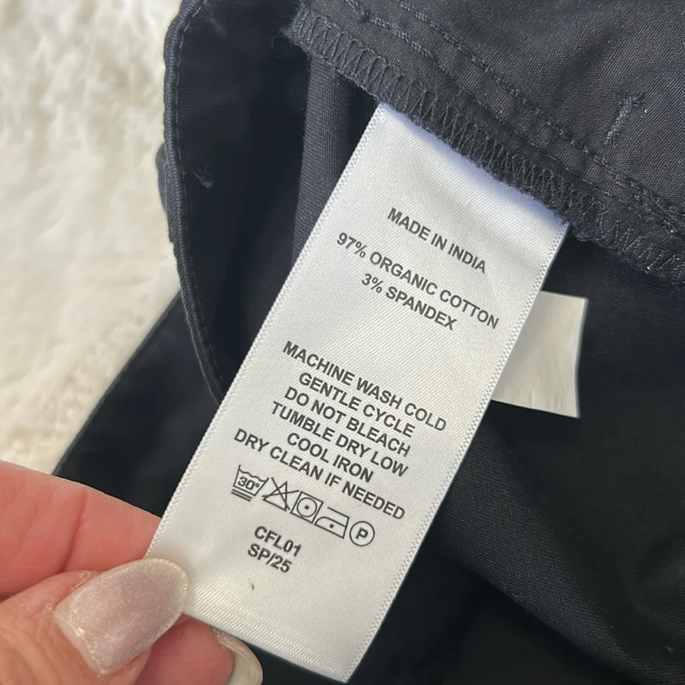 Quince Organic Stretch Cotton Girlfriend Chino Pants Black - Picture 8 of 9